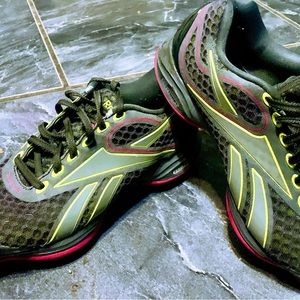 Reebok women’s athletic shoes